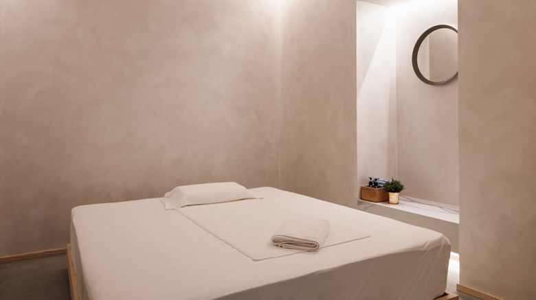 <b>Millennium Airport Hotel Dubai Spa</b>. Images powered by <a href="https://www.leonardoworldwide.com/" title="Leonardo Worldwide" target="_blank">Leonardo</a>.