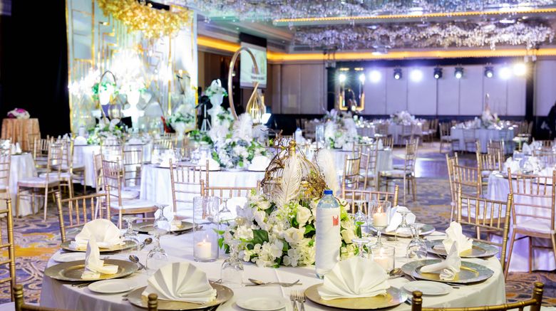 <b>Millennium Airport Hotel Dubai Ballroom</b>. Images powered by <a href="https://www.leonardoworldwide.com/" title="Leonardo Worldwide" target="_blank">Leonardo</a>.