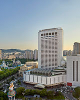 Lotte Hotel World