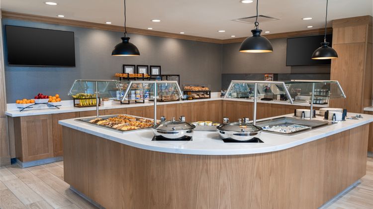 Staybridge Suites Temecula-Wine Country Restaurant