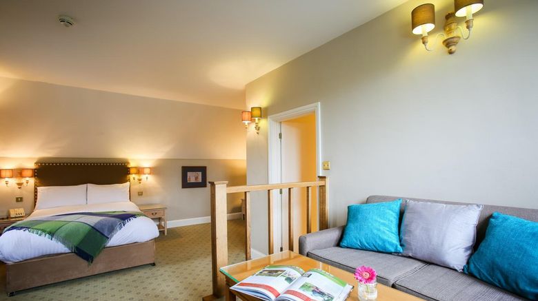 <b>Makeney Hall Hotel Room</b>. Images powered by <a href="https://www.leonardoworldwide.com/" title="Leonardo Worldwide" target="_blank">Leonardo</a>.