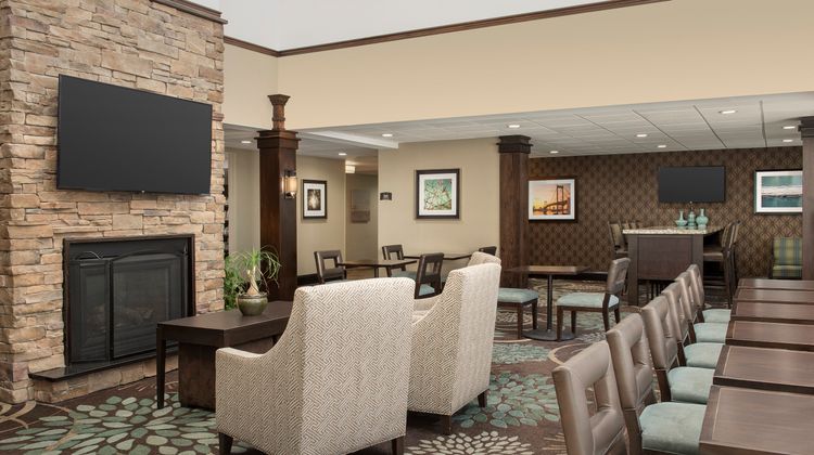Staybridge Suites I-85 Woodruff Rd Lobby