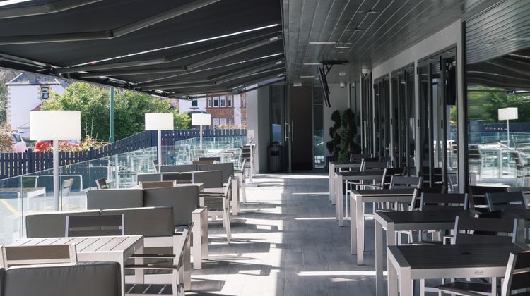 Redhurst Hotel Exterior