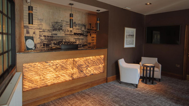 Redhurst Hotel Lobby