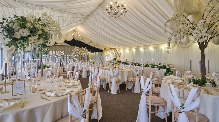 New House Country Hotel Ballroom