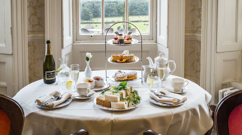 <b>New House Country Hotel Restaurant</b>. Images powered by <a href="https://www.leonardoworldwide.com/" title="Leonardo Worldwide" target="_blank">Leonardo</a>.