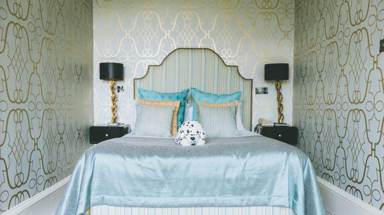 <b>Coed-Y-Mwstwr Hotel Suite</b>. Images powered by <a href="https://www.leonardoworldwide.com/" title="Leonardo Worldwide" target="_blank">Leonardo</a>.