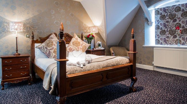 <b>Coed-Y-Mwstwr Hotel Room</b>. Images powered by <a href="https://www.leonardoworldwide.com/" title="Leonardo Worldwide" target="_blank">Leonardo</a>.