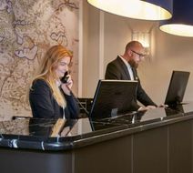 Jorgensens Hotel Lobby