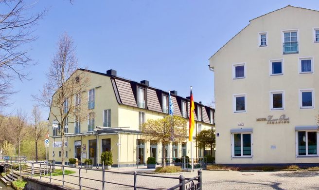 Hotel Zur Post Exterior