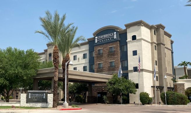 Staybridge Suites Exterior