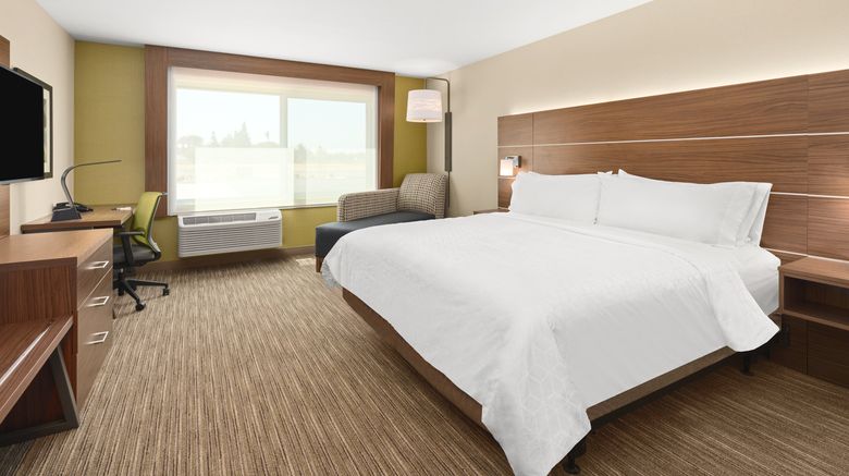 <b>Holiday Inn Express & Suites Suisun City Room</b>. Images powered by <a href="https://www.leonardoworldwide.com/" title="Leonardo Worldwide" target="_blank">Leonardo</a>.