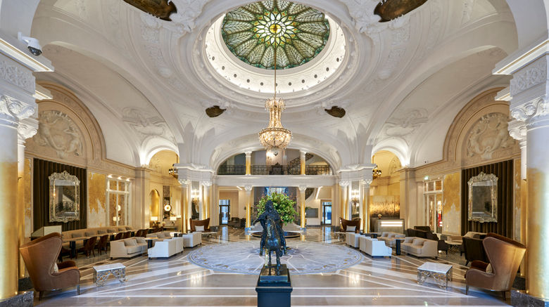<b>Hotel de Paris Monte-Carlo Lobby</b>. Images powered by <a href="https://www.leonardoworldwide.com/" title="Leonardo Worldwide" target="_blank">Leonardo</a>.
