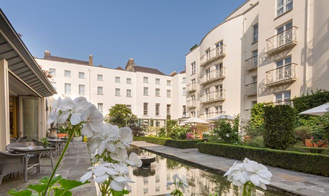 Merrion Hotel Exterior