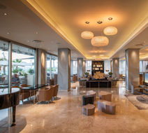 Crowne Plaza Limassol Lobby