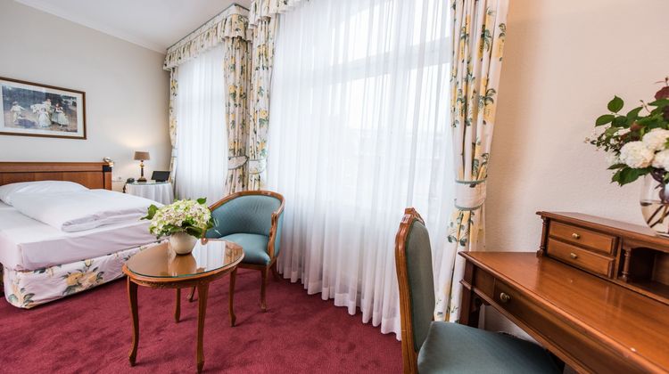 Hotel Kaiserhof Room