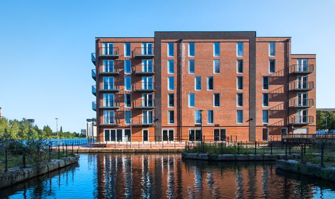 Staybridge Suites Cardiff Exterior