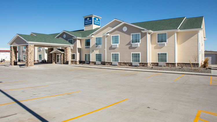 Cobblestone Inn & Suites - Pine Bluffs Exterior