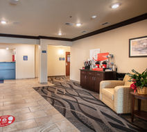 Cobblestone Inn & Suites - Pine Bluffs Lobby