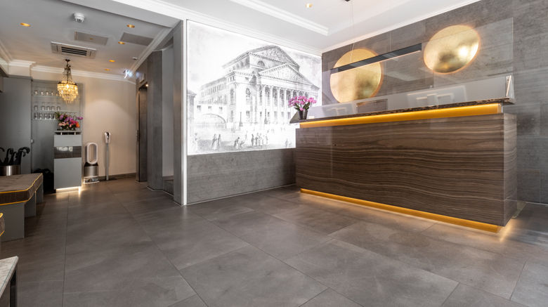 <b>TOP Hotel an der Oper Lobby</b>. Images powered by <a href="https://www.leonardoworldwide.com/" title="Leonardo Worldwide" target="_blank">Leonardo</a>.