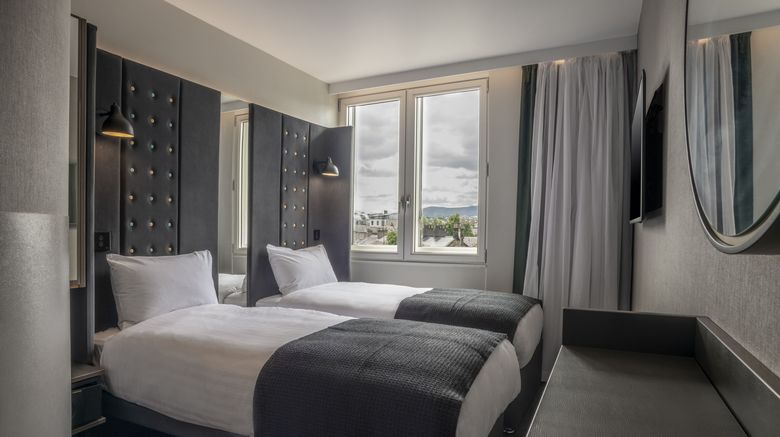 <b>Point A Dublin Room</b>. Images powered by <a href="https://www.leonardoworldwide.com/" title="Leonardo Worldwide" target="_blank">Leonardo</a>.
