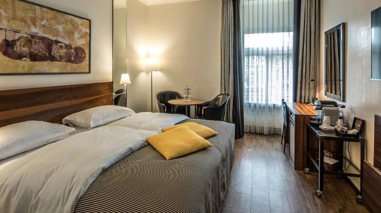 Central Plaza Hotel Room
