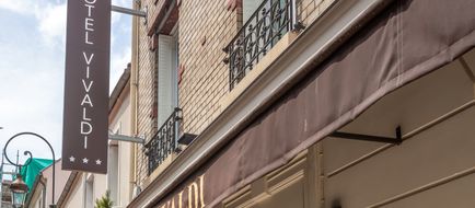 Vivaldi Hotel Exterior
