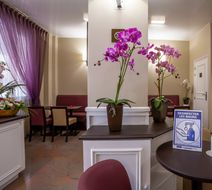 Vivaldi Hotel Lobby