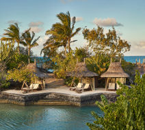 Paradise Cove Hotel & Spa Exterior