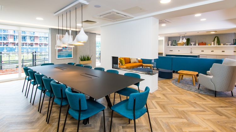 Staybridge Suites Cardiff Lobby