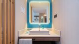 <b>Holiday Inn Express Dongyang Hengdian Room</b>. Images powered by <a href="https://www.leonardoworldwide.com/" title="Leonardo Worldwide" target="_blank">Leonardo</a>.