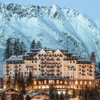 Carlton Hotel