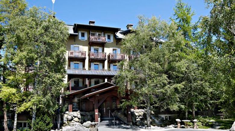 <b>Lodge Park Exterior</b>. Images powered by <a href="https://www.leonardoworldwide.com/" title="Leonardo Worldwide" target="_blank">Leonardo</a>.