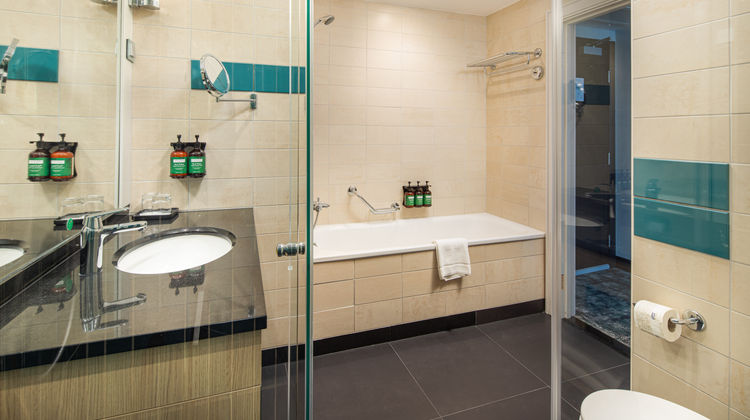 Crowne Plaza Budapest Room