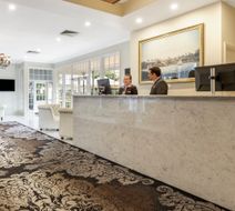 Crowne Plaza Hawkesbury Valley Lobby