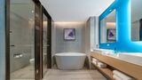 <b>Holiday Inn Express Shenzhen Longhua Room</b>. Images powered by <a href="https://www.leonardoworldwide.com/" title="Leonardo Worldwide" target="_blank">Leonardo</a>.