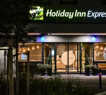 Holiday Inn Express Munich-Olching Exterior