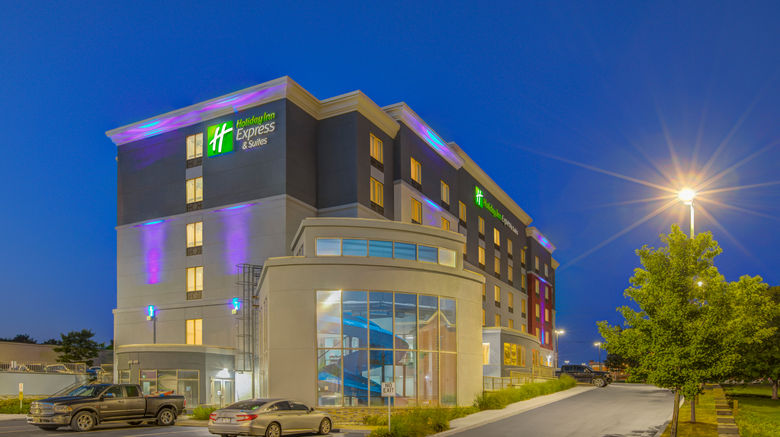 <b>Holiday Inn Express Woodstock South Exterior</b>. Images powered by <a href="https://www.leonardoworldwide.com/" title="Leonardo Worldwide" target="_blank">Leonardo</a>.