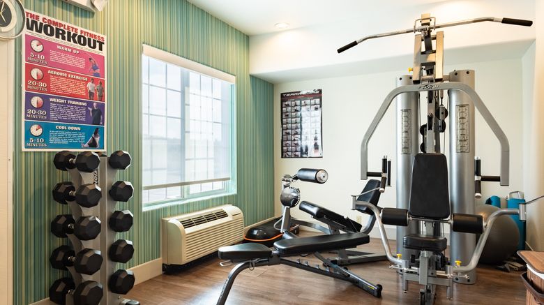<b>Holiday Inn Express Evanston Health Club</b>. Images powered by <a href="https://www.leonardoworldwide.com/" title="Leonardo Worldwide" target="_blank">Leonardo</a>.