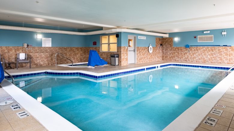 <b>Holiday Inn Express Evanston Pool</b>. Images powered by <a href="https://www.leonardoworldwide.com/" title="Leonardo Worldwide" target="_blank">Leonardo</a>.