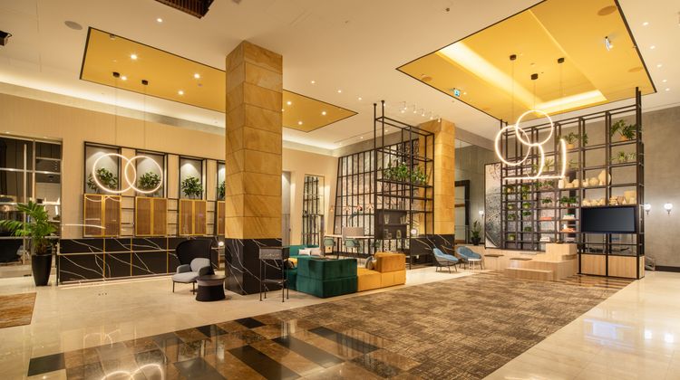 Crowne Plaza Budapest Exterior