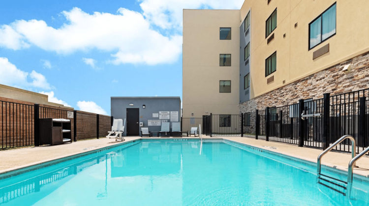 Staybridge Suites Waco South-Woodway Pool
