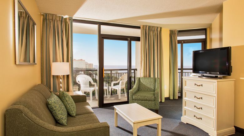 <b>Grande Shores Ocean Resort Room</b>. Images powered by <a href="https://www.leonardoworldwide.com/" title="Leonardo Worldwide" target="_blank">Leonardo</a>.