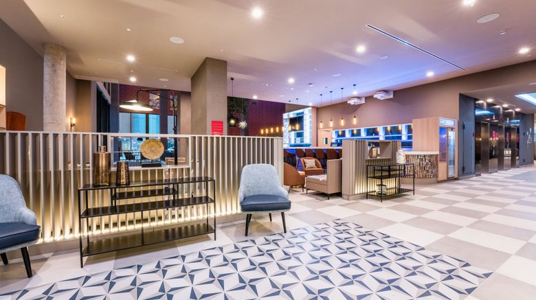 <b>Leonardo Royal Hotel Barcelona Fira Lobby</b>. Images powered by <a href="https://www.leonardoworldwide.com/" title="Leonardo Worldwide" target="_blank">Leonardo</a>.