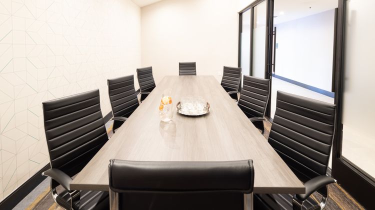 Holiday Inn Orange County Airport Meeting
