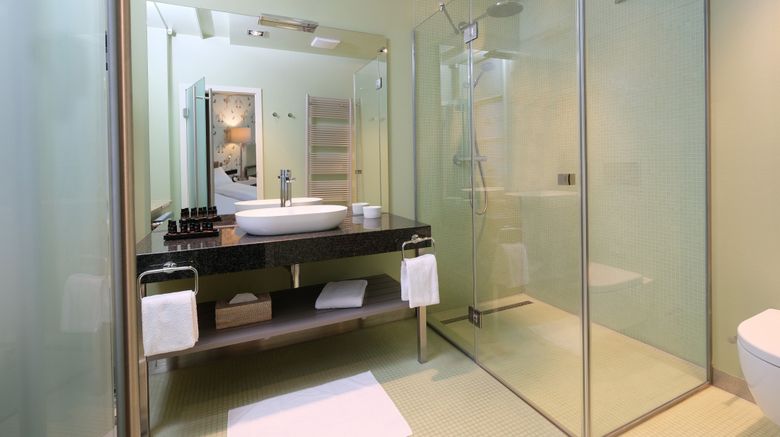 <b>Hotel Zum Loewen Room</b>. Images powered by <a href="https://www.leonardoworldwide.com/" title="Leonardo Worldwide" target="_blank">Leonardo</a>.