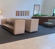 Holiday Inn Express Lordstown NewtonFall Lobby