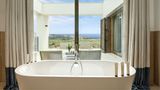 <b>Rocco Forte Private Villas Room</b>. Images powered by <a href="https://www.leonardoworldwide.com/" title="Leonardo Worldwide" target="_blank">Leonardo</a>.
