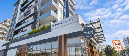 Direct Hotels - Sea Breeze Exterior