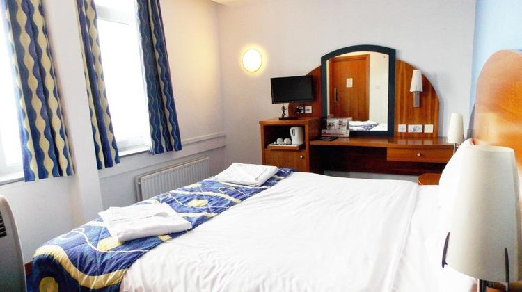 Wembley International Hotel Suite